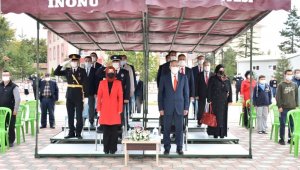 İnönü'de 29 Ekim Cumhuriyet Bayramı törenle kutlandı