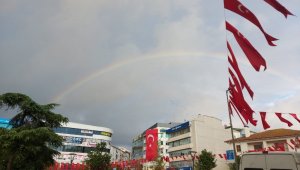İstanbul'da gökkuşağı sürprizi