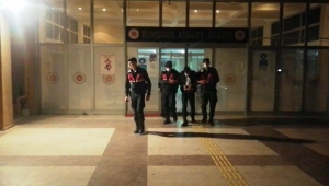 İzmir'de akıl almaz gasp tuzağı: Kadınla buluşacaktı, gaspa uğradı