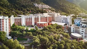 İzmir Ekonomi Üniversitesi AB'ye girdi