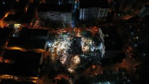 İzmir umut sessizliğine büründü