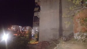 İzmir'de 2. kattan düşen çocuk hayatını kaybetti