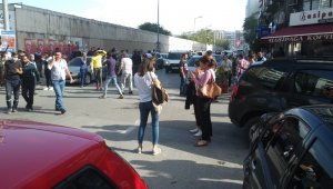 İzmir'de 6.6 büyüklüğünde deprem