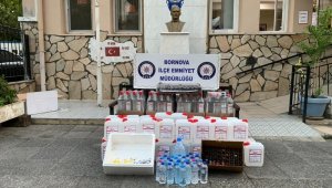 İzmir'de sahte içki satan kokoreççiye operasyon