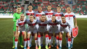 Kadın A Milli Takımı, Rusya'ya 4-2 yenildi