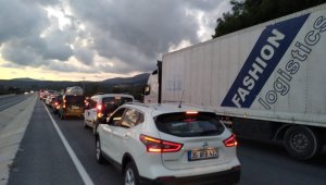 Karayolunda deprem yoğunluğu