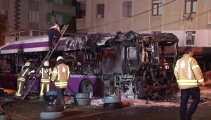 Kavacıkta Özel Halk Otobüsü alev alev yandı