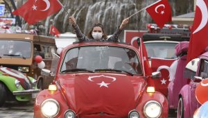 Keçiören'de klasik otomobillerden