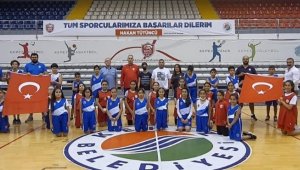 Kepez Belediyesi Spor Kulübü'nden Cumhuriyet Bayramı kutlaması