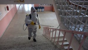 Korona virüse karşı dezenfeksiyon çalışması yapılıyor