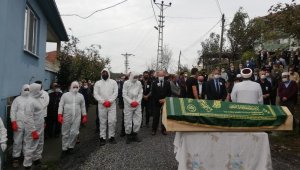 Korona'dan vefat eden muhtar toprağa verildi
