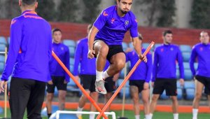 Medipol Başakşehir, PSG maçı hazırlıklarına başladı