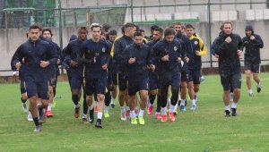 Menemenspor'da 13 pozitif vaka