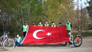 Oltulu Yeşilaycılar Cumhuriyet için pedallarını çevirdiler