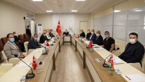 Pandemi kurulunun gündemi maske