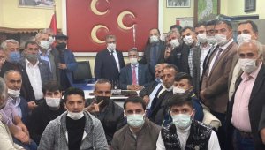 Prof. Dr. Kamil Aydın ilçe ziyaretlerinde çiftçilerle bir araya geldi