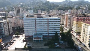 Rize'de kentsel dönüşüm yapılacak sahadaki kamu binalarına dikkat çekti