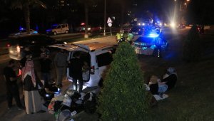 Terör ekiplerince aranan araç polisi alarma geçirdi