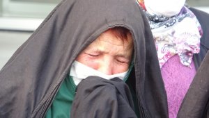 Toprakları için hukuk mücadelesi başlatan köylü kadınların gözyaşı