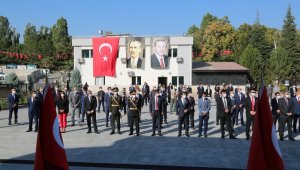 Tunceli'de 29 Ekim Cumhuriyet Bayramı kutlamaları