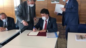 Türkeli'de 4 spor tesisin ihalesi yapıldı