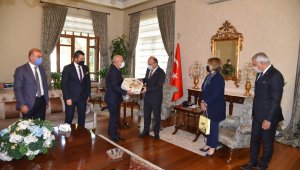 Türkiye Kent Konseyleri Birliği'nden Vali Karadeniz'e ziyaret