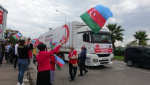 Türkiye'den Azerbaycan'a 11 tır yardım