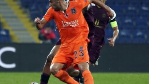 UEFA Şampiyonlar Ligi: M. Başakşehir: 0 - Paris Saint-Germain: 0