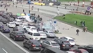 Ukrayna'da araç yayaların arasına daldı: 2 ölü, 4 yaralı