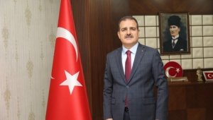 Vali Akbıyık'tan Cumhuriyet Bayramı mesajı