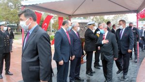 Yalova'da korona önlemli tören