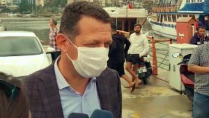 Alabora olan teknedeki 5'i Türk mürettebat 37 kişi sağ olarak kurtarıldı