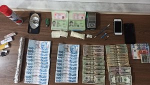 Antalya'da sahte para ve uyuşturucu operasyonu