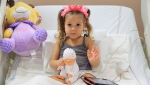 Ayda, Sağlık Bakanı Koca'dan oyuncak maymun istedi