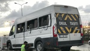 Başakşehir'de servis minibüsü devrildi: 14 yaralı