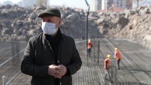 Başkan Çolakbayrakdar, dönüşümle Uğurevler'e daha modern okulun temelini attı
