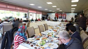 Başkan Sandal, depremden etkilenen apartman görevlileriyle buluştu