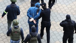 Belarus'ta binden fazla gösterici gözaltına alındı