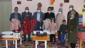 Belde Belediye Başkanı Arazay'dan, öğrencilere destek
