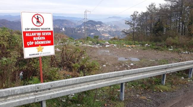 Belediyeden sitemkar levha: "Allah'ını seven çöp atmasın"