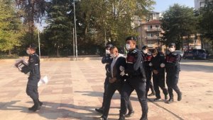 Bilecik'te kablo hırsızlığı şüphelileri tutuklandı