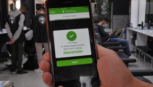 Bu kuaföre HES Kodu olmadan girilmiyor