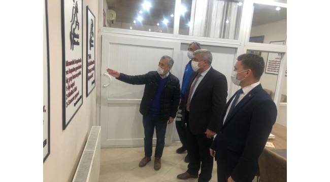 Büyükşehir Zabıtası Demirci'de HES kodu uygulamasını anlattı