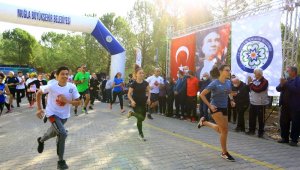 Büyükşehirden 'Özlemle Atamıza Koşuyoruz' etkinliği