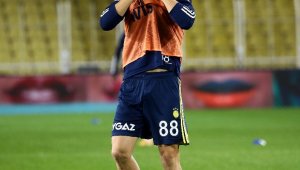 Caner ve Gökhan armayı öptü