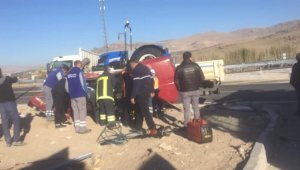 Develi'de trafik kazası: 3 yaralı