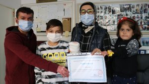 Diyarbakır'daki dernek, kelebek hastası çocukların bakımına 1 yılda 850 bin lira harcadı