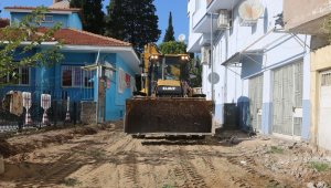 Efeler Belediyesi Hasanefendi Mahallesi'nde yol çalışmalarına başladı