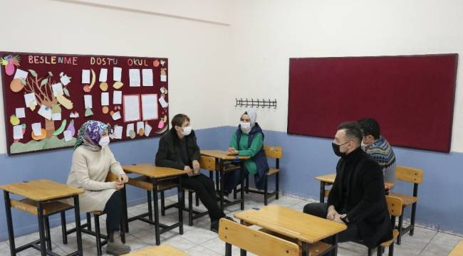 Emine Erdoğan'ın videosunu paylaştığı öğretmen: "O gün en mutlu günümdü"