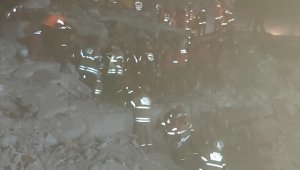 Enkaz altındaki Beril'den acı haber geldi